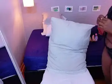 Stripchat Private Sex Chat of kiara_evanss
