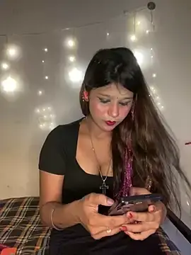 Stripchat Free Live Porn of Cutiepie-