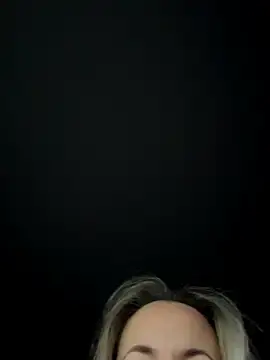 Stripchat Free Porn Cam of Cherry-red-xo