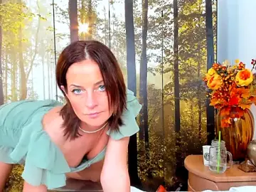 Stripchat Free Porn Cam of ViciousSiren