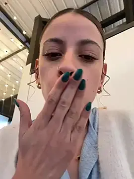 Stripchat Watch Live Sex Cams of alana15