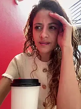 Stripchat Live Sex of alana15