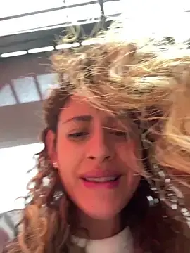 Stripchat Live Sex of alana15