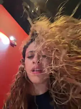 Stripchat Sex Cam of alana15