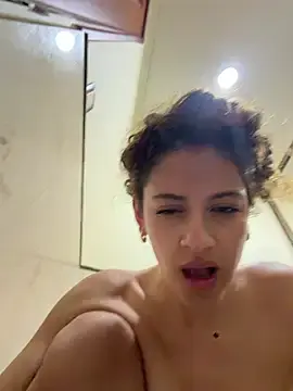 Stripchat Adult Webcam of alana15