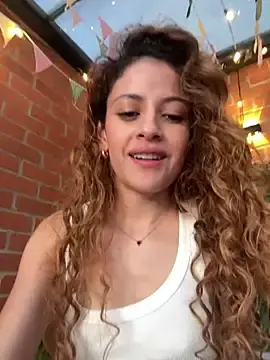 Stripchat Watch Live Sex Cams of alana15