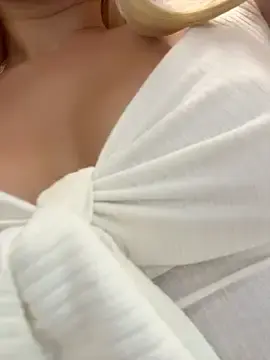 Stripchat Live Porn of AmmyHot