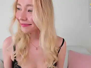 Stripchat Live Sex Cam of DanaCandy