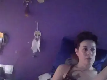 Stripchat Live Porn of Estrella_40