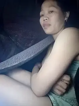 Stripchat Sex Cam of bree-zz