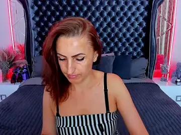 Stripchat Live Sex Cam of Rebecca_Diamond