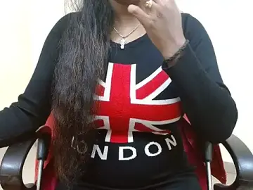 Stripchat Best live sex cam show of LovingPihu