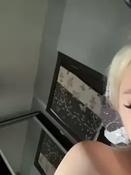 Stripchat Best live sex cam show of lisacryss3