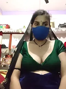 Stripchat Best Webcam of Maahi-Queen