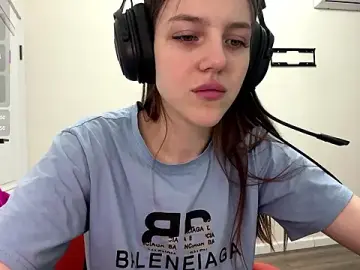 Stripchat Adult Webcams of Elira_Breeze