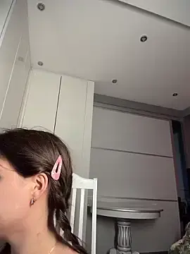 Stripchat Sex Cam of cheekypie