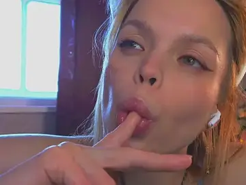 Stripchat Live Sex Cam of sinteas