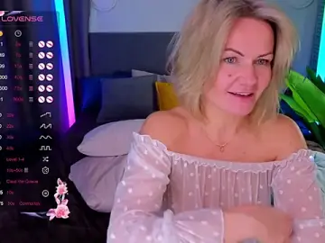 Stripchat Nude Webcam of AssolMonet