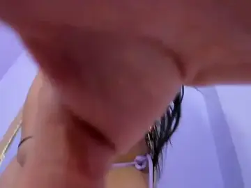 Stripchat Adult Webcams of Chloe_Martini