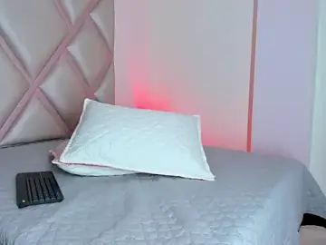 Stripchat Live Sex of shaira-07