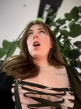 Stripchat Best live sex cam show of MommmyYummy