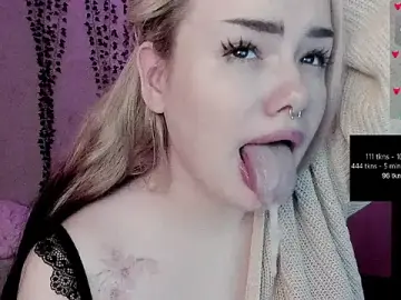 Stripchat Adult Video Chat of strawberry_elfcat
