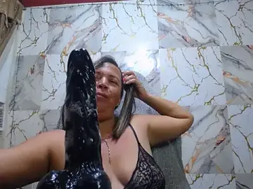 Stripchat Live Sex of alina_maturee