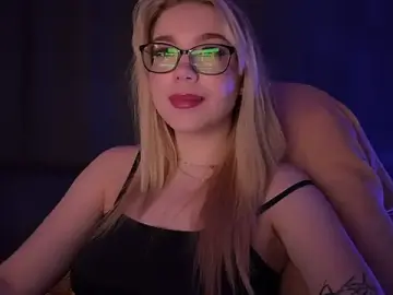 Stripchat Adult Webcam of ariashaa