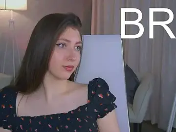 Stripchat Adult Webcam of Mary_Miiller