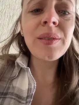 Stripchat Sex Chat of ladywithbigass