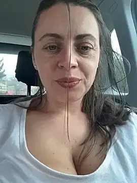 Stripchat Watch Live Sex Cams of ladywithbigass