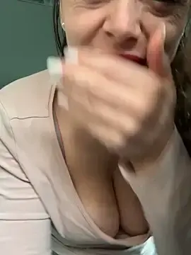 Stripchat Adult Webcams of ladywithbigass