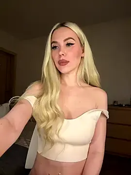 Stripchat Adult Webcam of xDinnax