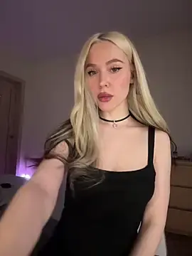 Stripchat Free Live Porn of xDinnax