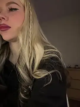 Stripchat Adult Webcams of xDinnax