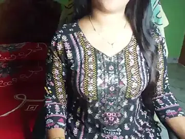 Stripchat Adult Webcam of BengaliQueenStar