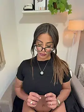 Stripchat Best live sex cam show of Brownfitbabyy