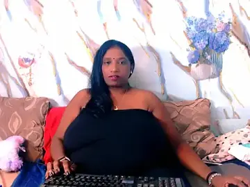 Stripchat Nude Webcam of Indian_tracy