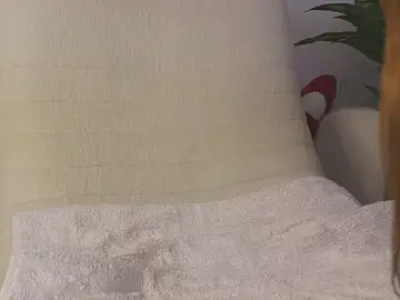 Stripchat Live Sex Cam of Mermaid_Melody