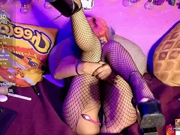 Stripchat Free Live Porn of Sharkyu1