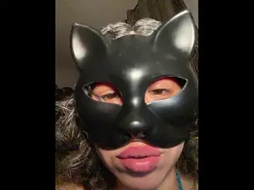 Stripchat Live Sex Cam of nenalayla
