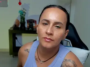 Stripchat Adult Webcams of Sara_Charmy