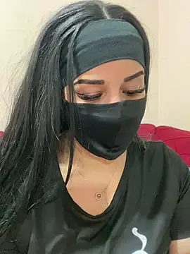 Stripchat Adult Webcam of mari_layali