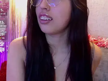 Stripchat Nude Webcam of Valk_submissive