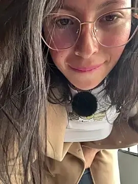 Stripchat Live Porn of Mia_salinass