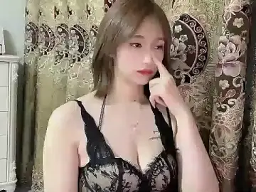 Stripchat Nude Webcam of yiyi13