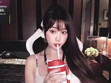 Stripchat Live Sex Cam of Aurora_-77