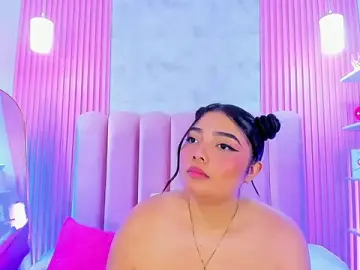 Stripchat Free Porn Cam of ArianaRougee