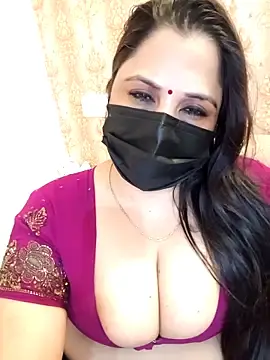 Stripchat Adult Webcam of Jiya22