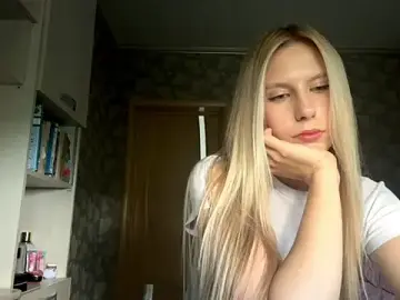 Stripchat Nude Webcam of RalliedAckee